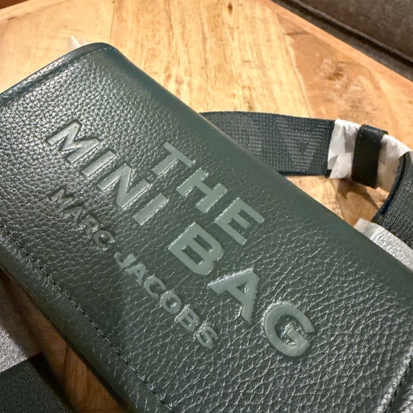 Marc Jacobs Dark Green Mini Belt Bag - Picture 2 of 5
